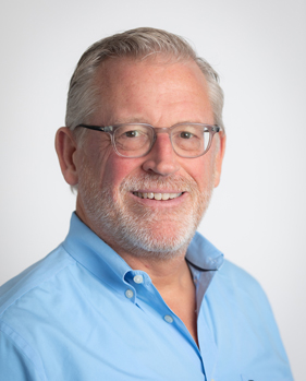Peter Simmons